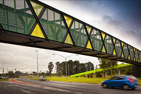 PVDF/Flurocarbon Perforated Metal Sheet walkway fence 